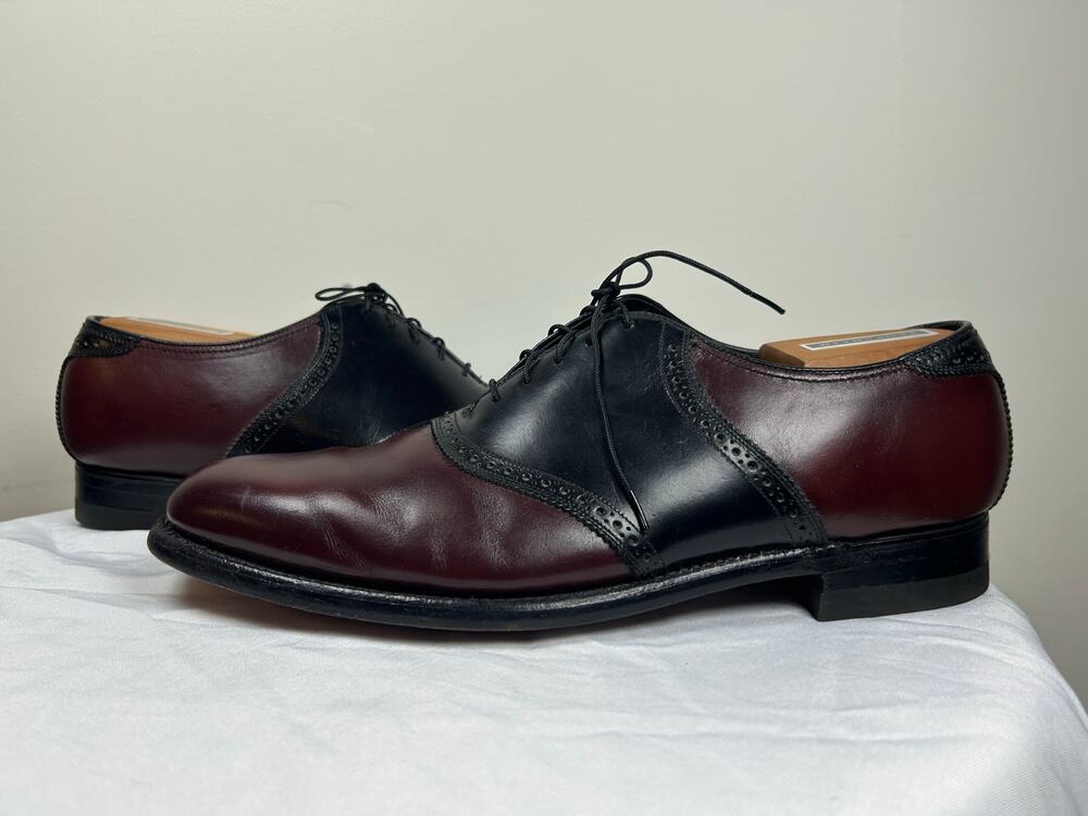 Florsheim Burgundy/Black Plain Toe Saddle Oxford men Size: 11 dress shoes office